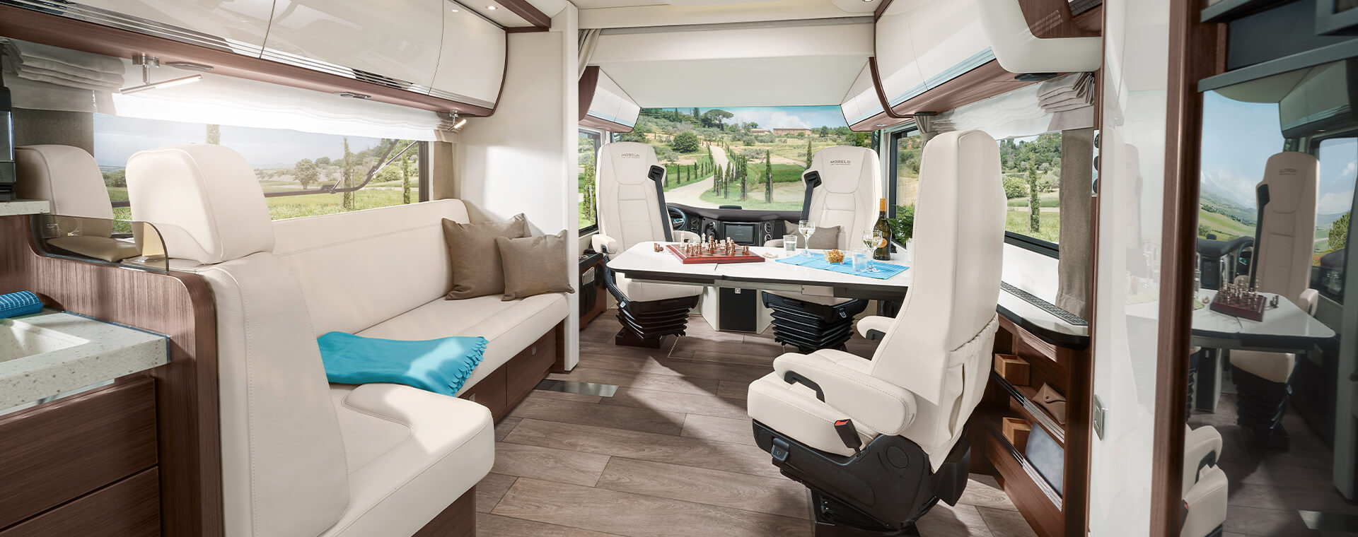 morelo_empire_liner_interieur